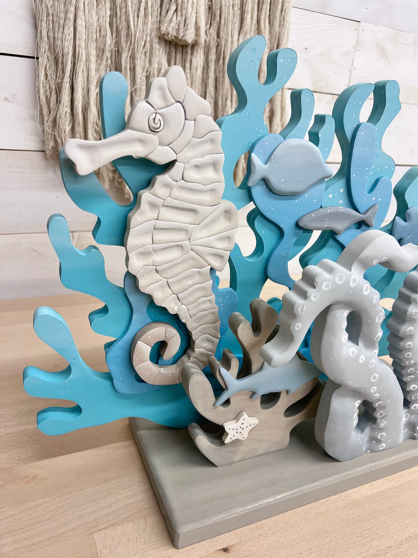 3-D Under the Sea Table Sitter with Seahorse & Octo Legs